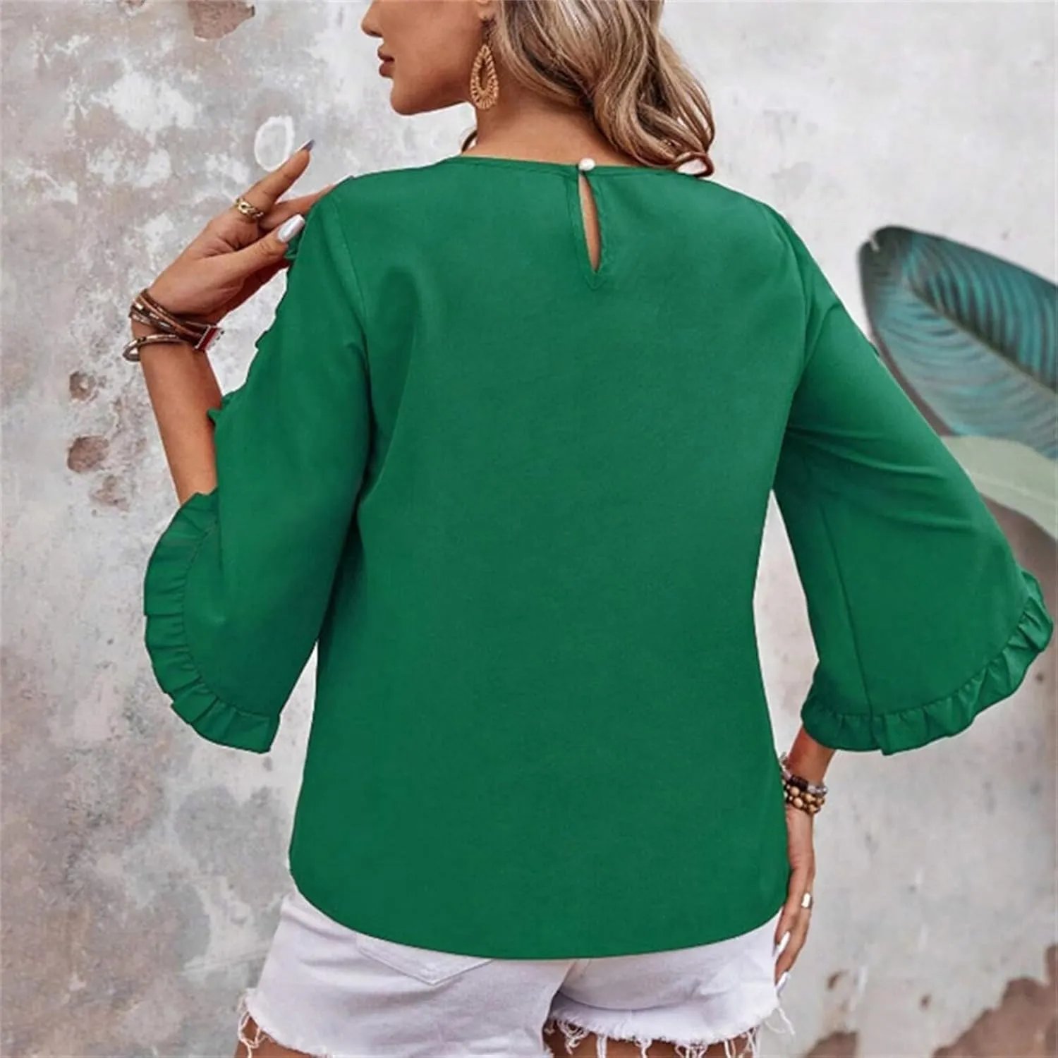 2025 Ruffle Bat Sleeve T Shirt for Women Boat Neck Tops Loose Dressy Casual Shirts Spring Summer Blouses Tees