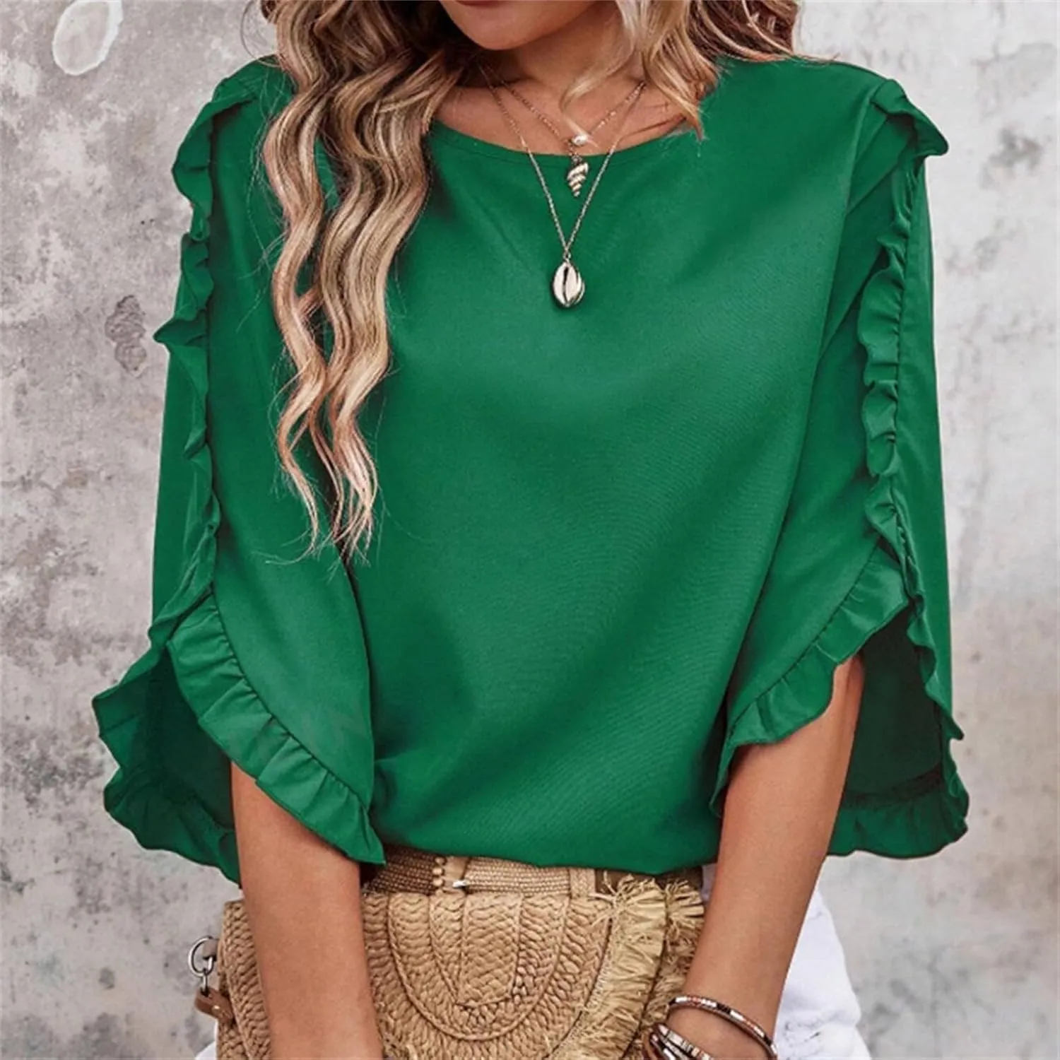 2025 Ruffle Bat Sleeve T Shirt for Women Boat Neck Tops Loose Dressy Casual Shirts Spring Summer Blouses Tees