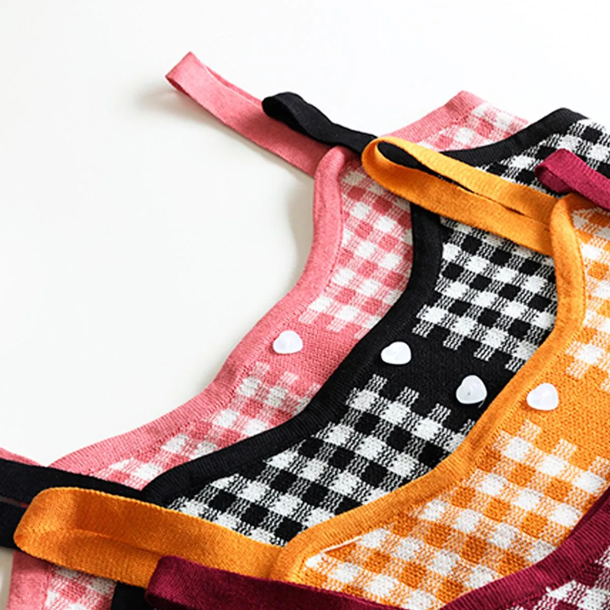Short Knitted Plaid Crop Top Heart Buttons